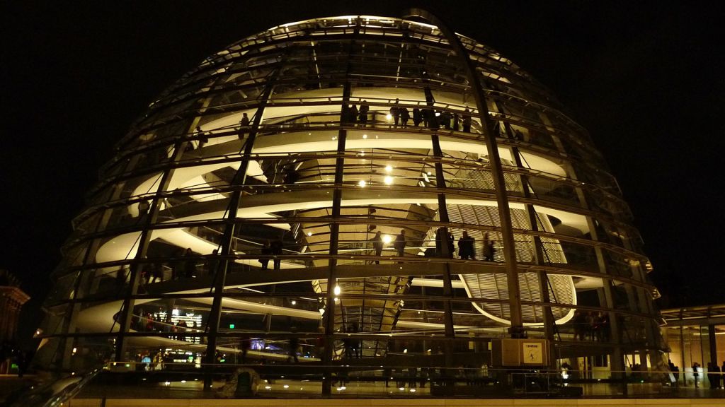 bundestag cuopola 